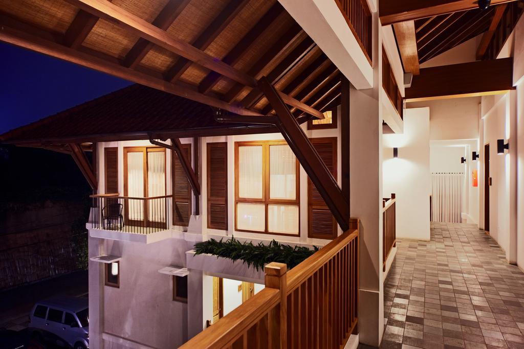 Villa Damar Boutique Hotel Bandung Exteriör bild