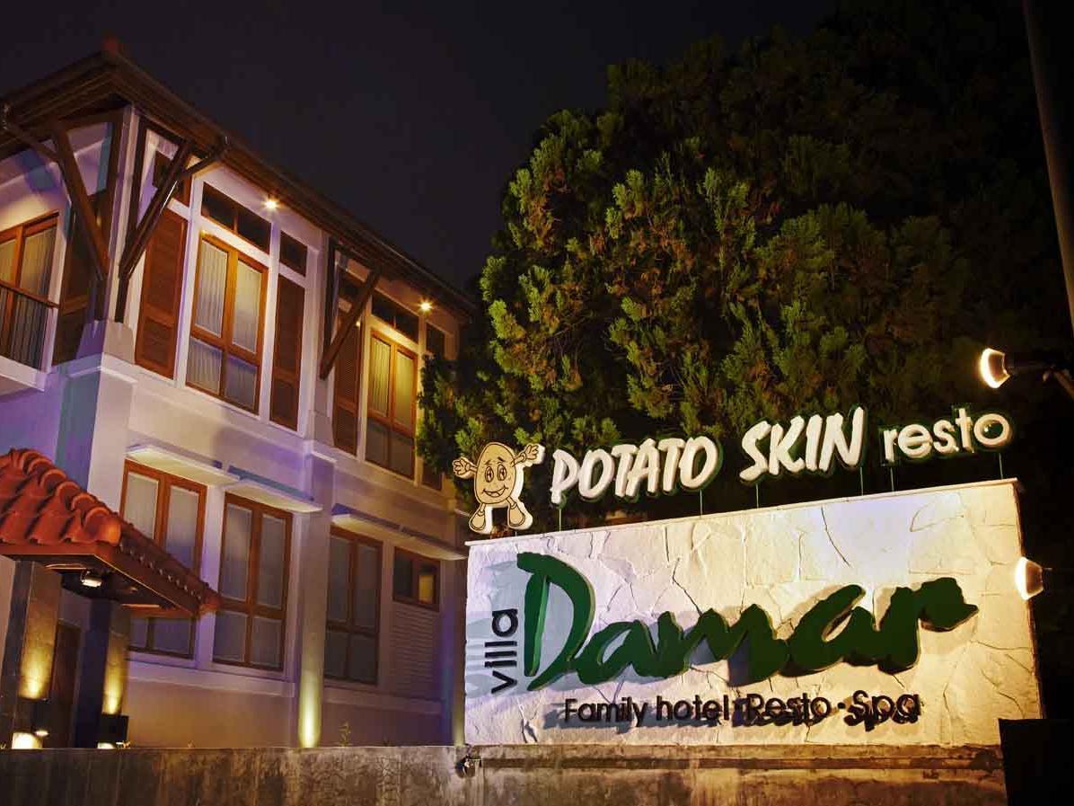 Villa Damar Boutique Hotel Bandung Exteriör bild