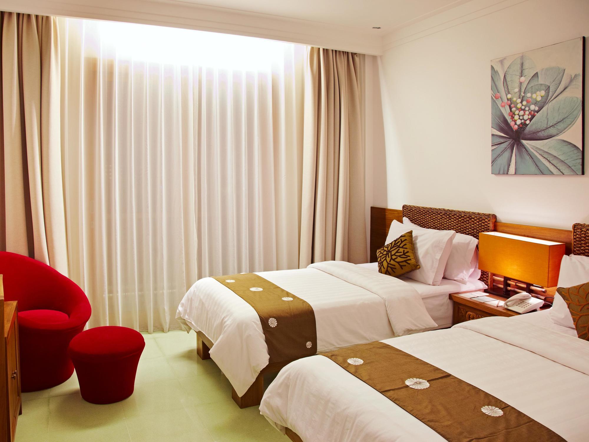 Villa Damar Boutique Hotel Bandung Exteriör bild