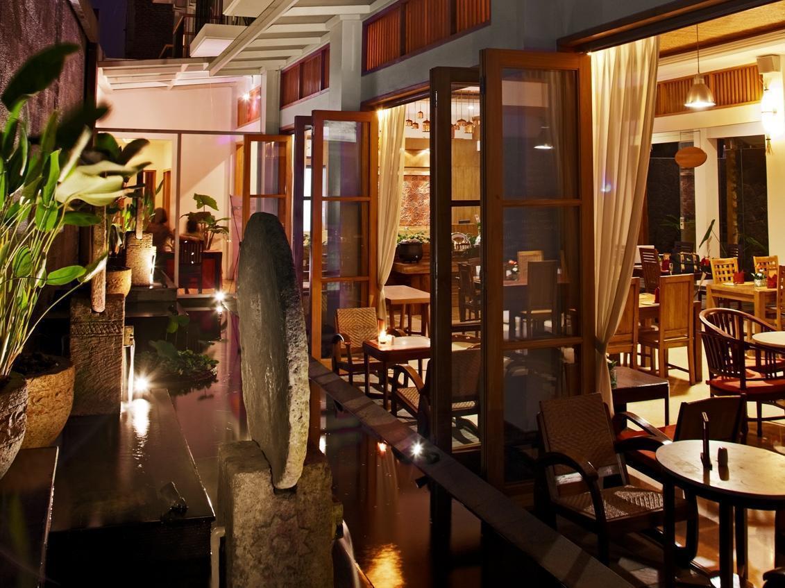 Villa Damar Boutique Hotel Bandung Exteriör bild