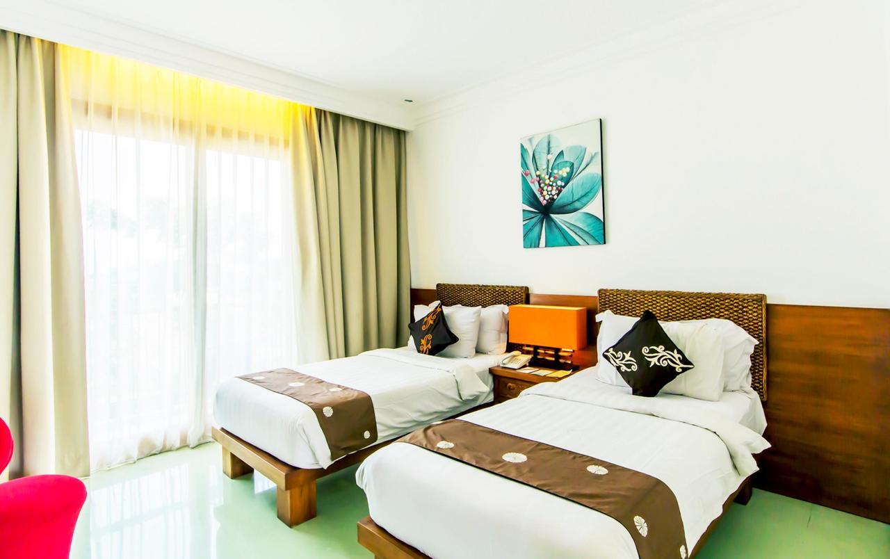 Villa Damar Boutique Hotel Bandung Exteriör bild