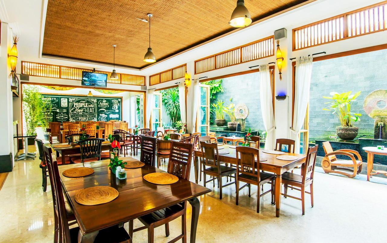 Villa Damar Boutique Hotel Bandung Exteriör bild