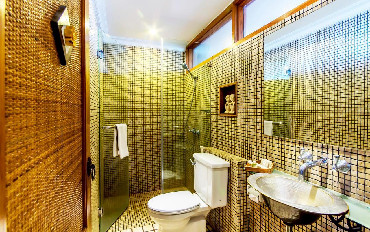 Villa Damar Boutique Hotel Bandung Exteriör bild